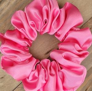 Full large size pink Scrunhie